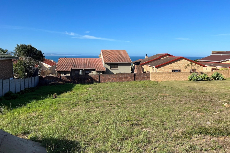 0 Bedroom Property for Sale in Wavecrest Eastern Cape